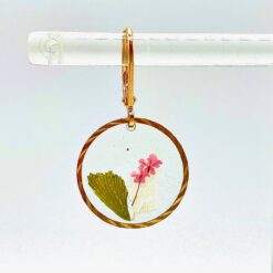 Alternative view of Boucles d'oreilles bouquet rose