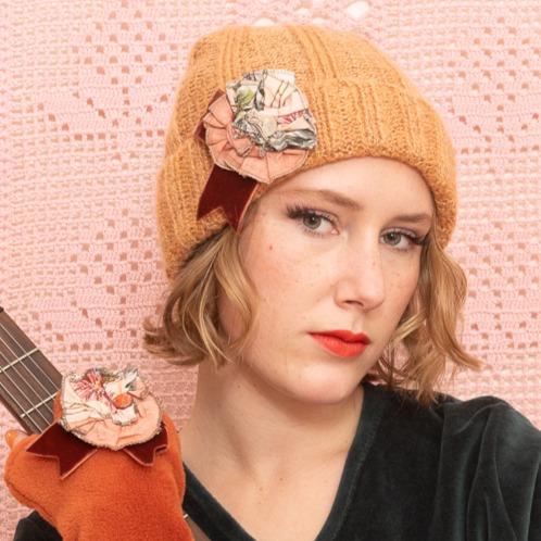 Bonnet Médaillon Orangé