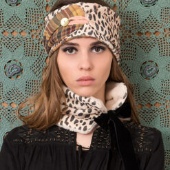 Alternative view of Col Falbala léopard