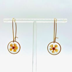 Alternative view of Boucles d'oreilles fleur jaune